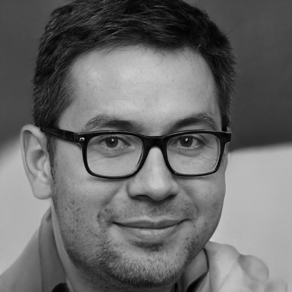 Carlos Mendoza, Director de Educación Financiera
